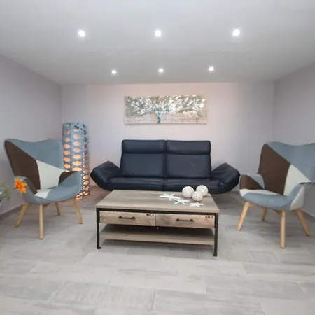 Apartamento In Guia De Isora- Teneriffa By Interhome