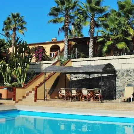 In Guia De Isora- Teneriffa By Interhome