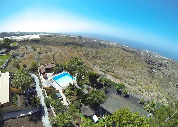 Appartamento In Guia De Isora- Teneriffa By Interhome